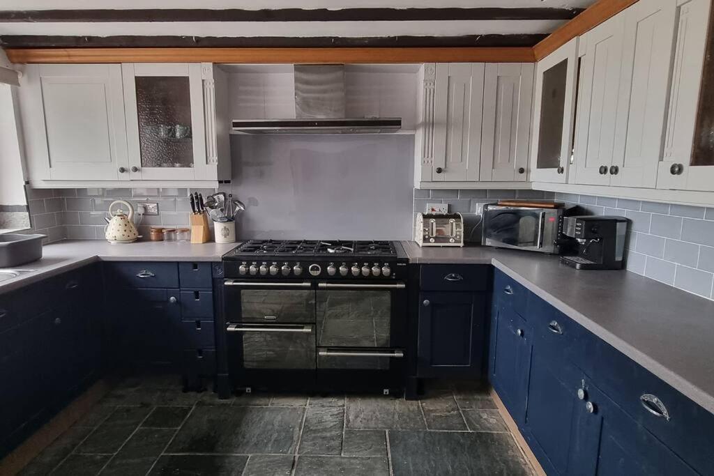 Holiday home Peaceful Countryside Retreat Near Beach/lakes *
